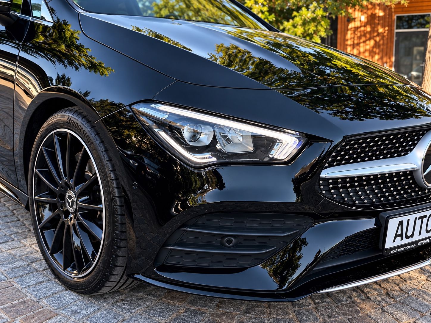 Mercedes-Benz CLA 200 AMG Night LED Kamera Sitzhzg Ambiente foto 4
