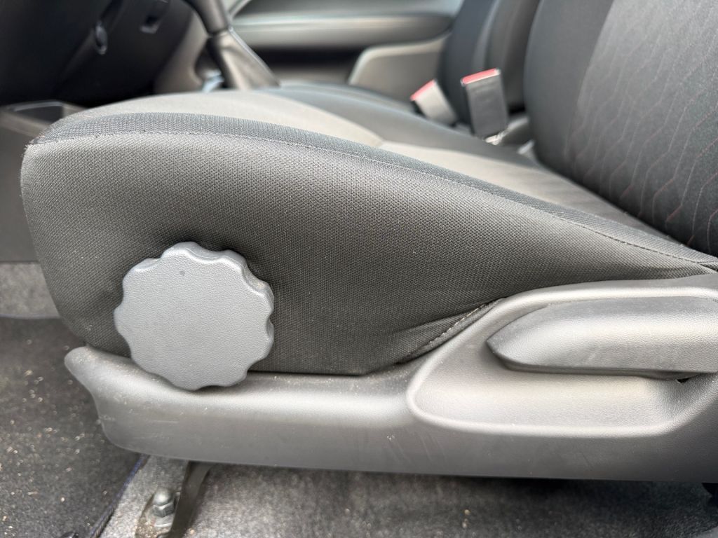 Fahrzeugabbildung Mitsubishi Space Star 1.2 Select
