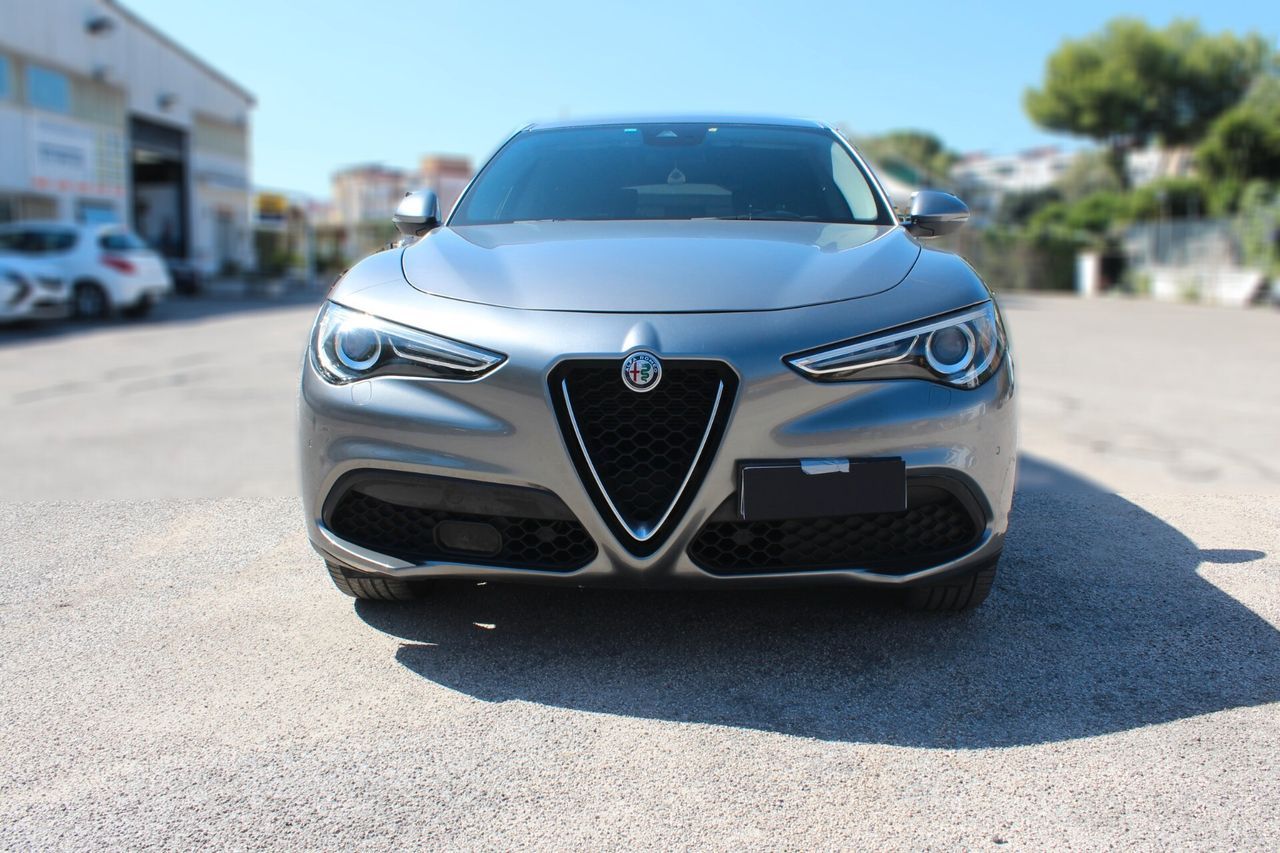 Alfa Romeo Stelvio 2.2 Turbodiesel 160 CV AT8 Su imagem 2