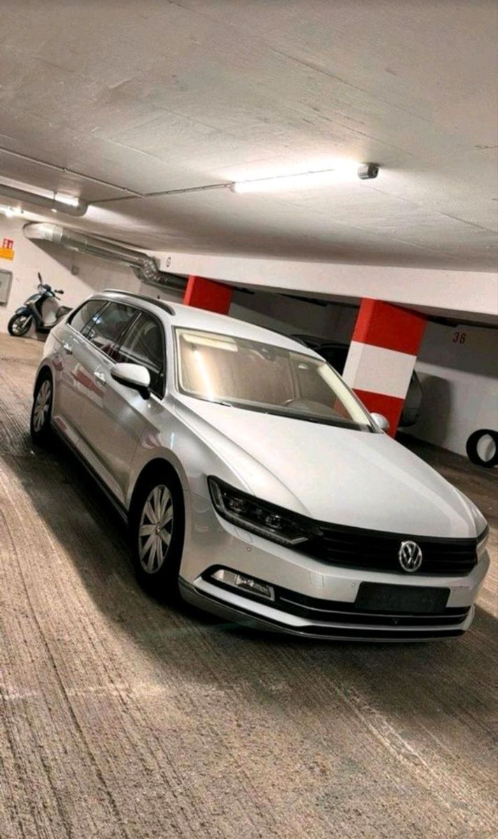 VW VW Passat B8, 2.0 TDI (ohne AdBlue), Hitch...