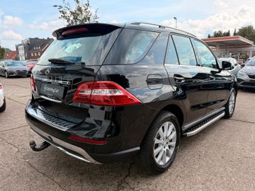 Mercedes ML 250 - 6