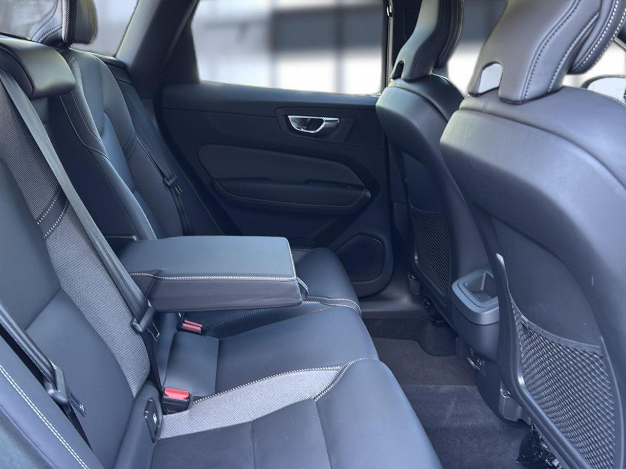 Volvo XC60 XC 60 Plus Dark AWD Bluetooth LED Klima, миниатюра 19