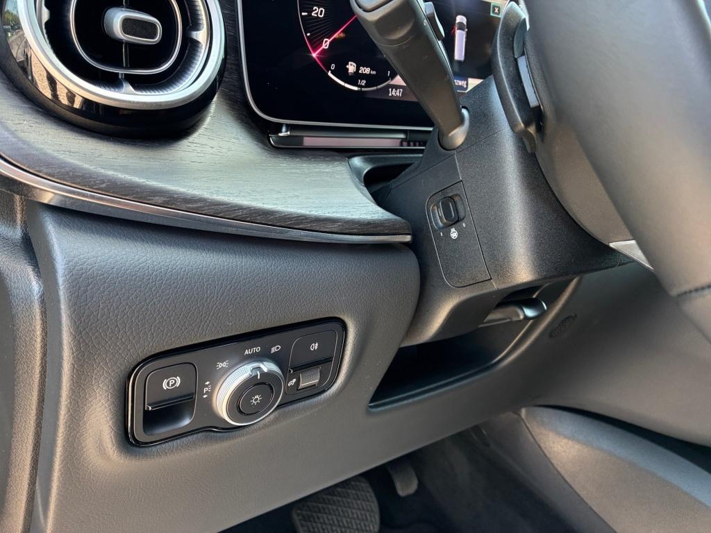 Mercedes-Benz V 250 d 4MATIC AVANTGARDE Lang AHK+SHZ+DISTRONIC