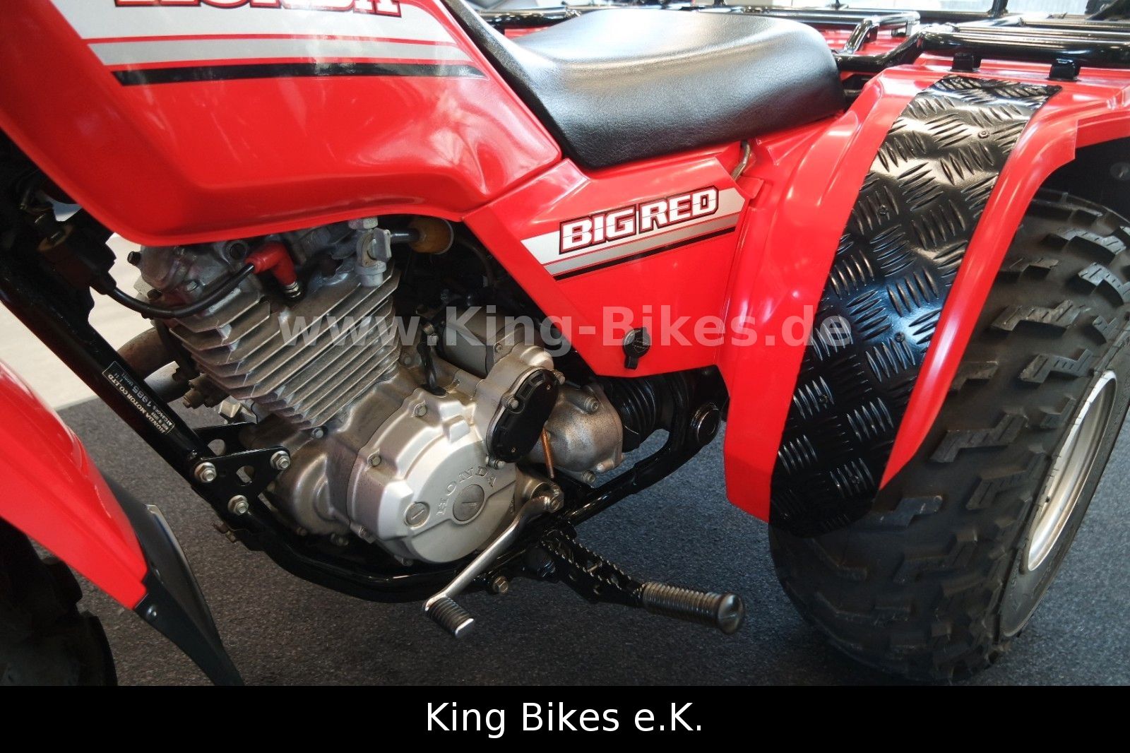 Fahrzeugabbildung Honda ATC 250 - "Big Red Trike" - 795 km  -Bud Spencer