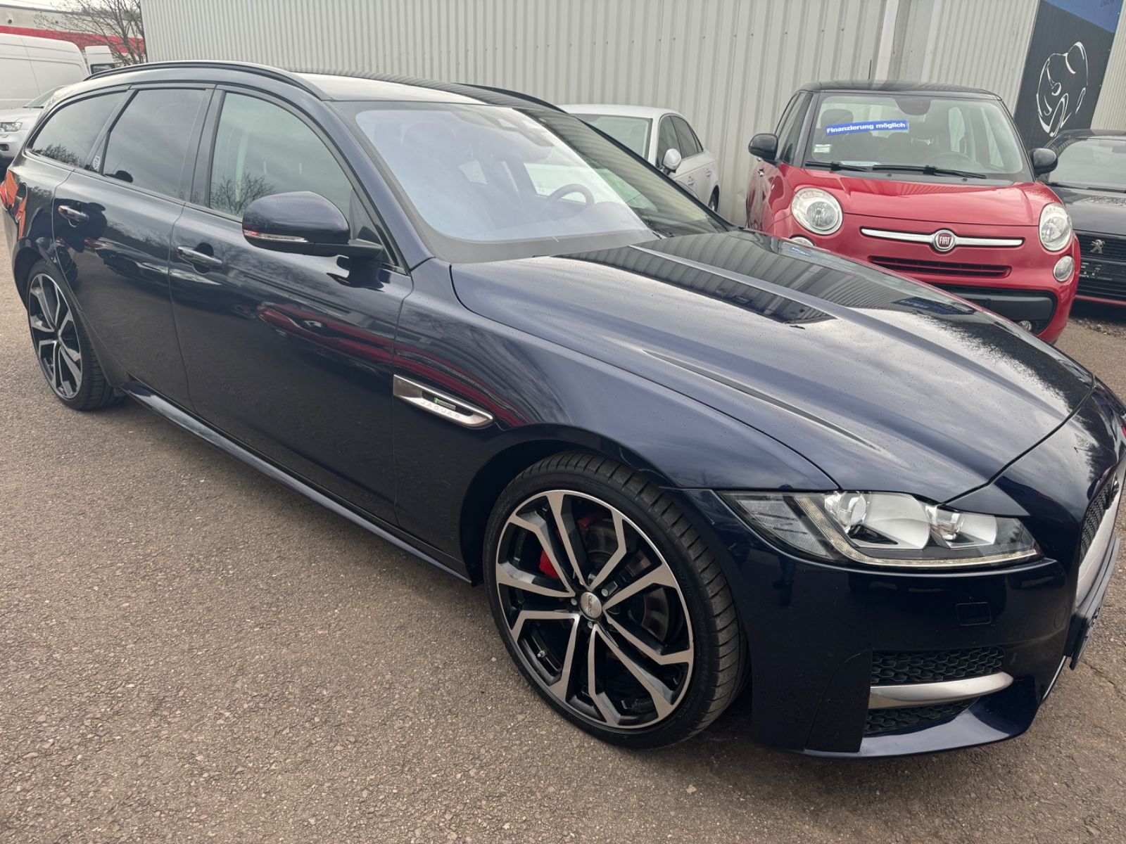 Fahrzeugabbildung Jaguar XF Sportbrake R-Sport AWD Leder+Navi+HUD+LED