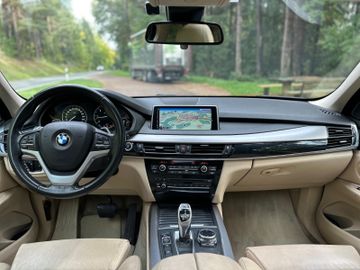 BMW X5 - 11