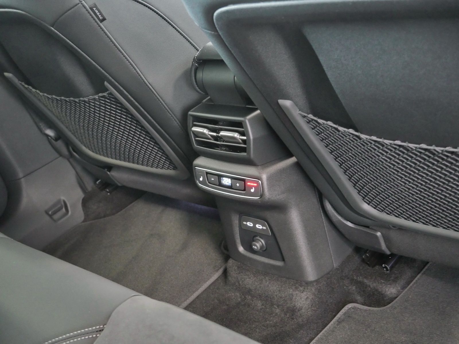 Audi Q4 e-tron - Bild 18