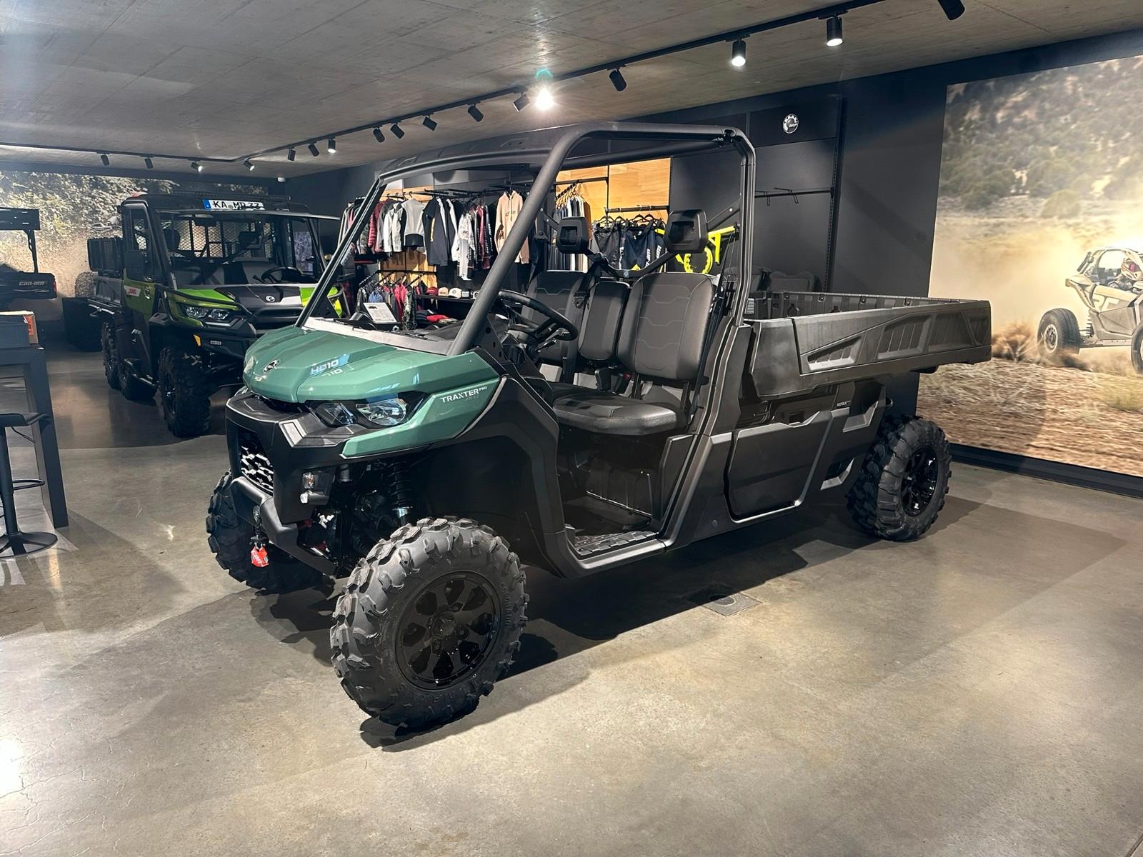 Can-Am Traxter PRO XU HD10 T ABS 2026
