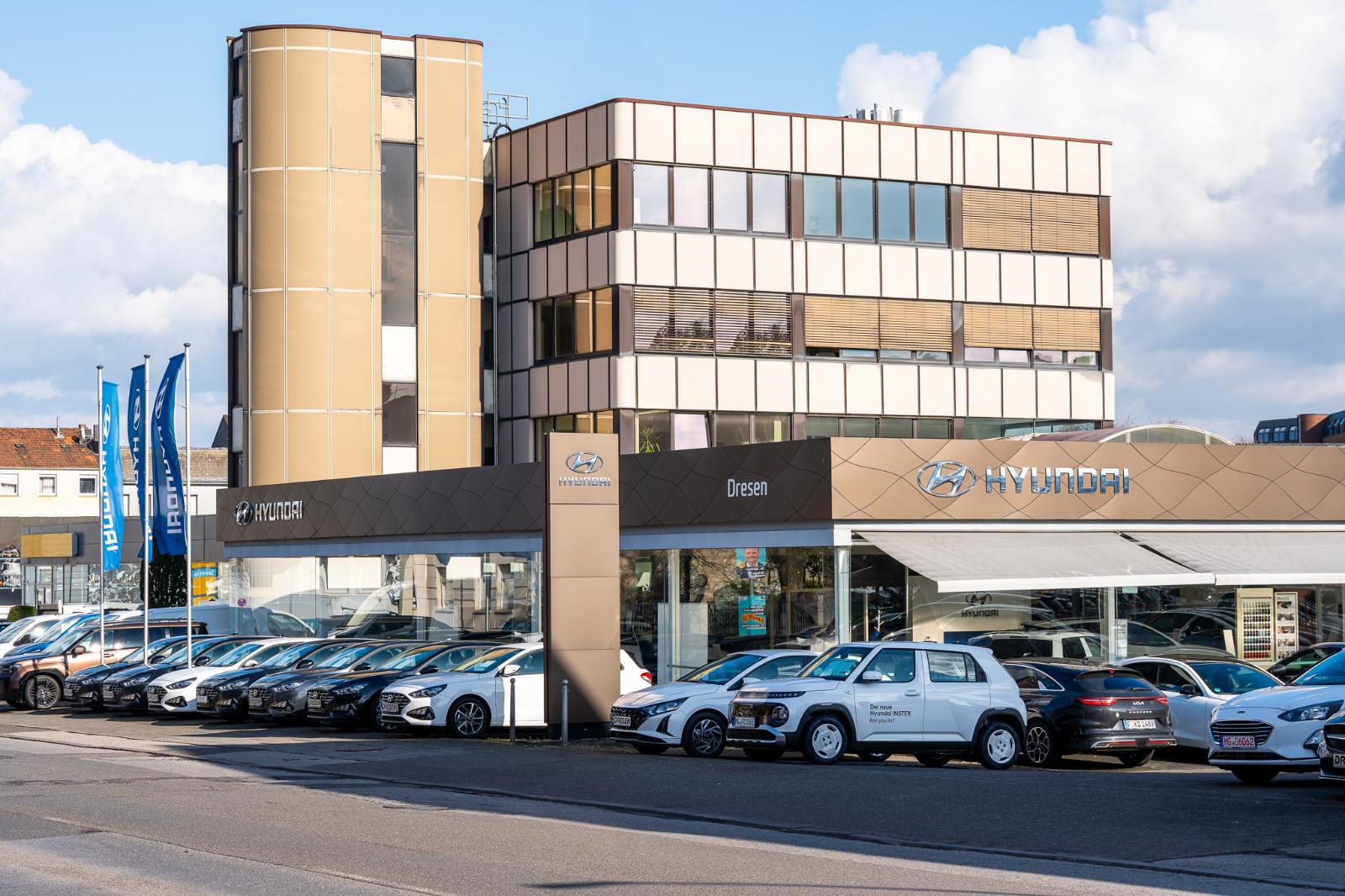 showroom-image-main