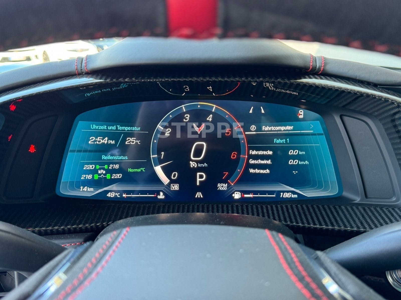 Corvette C8 Stingray Coupe 6,2 V8 3LT Europamodell STEPPE