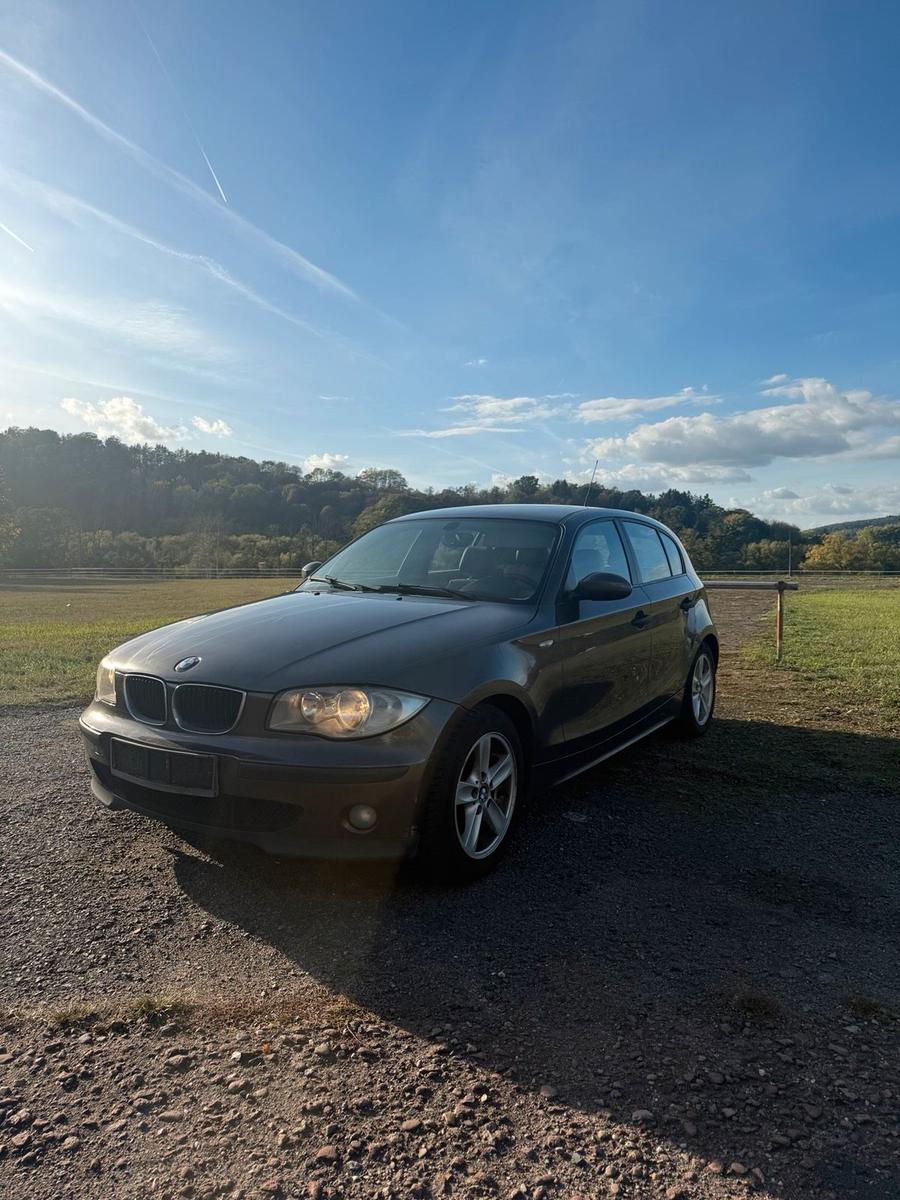 BMW 118