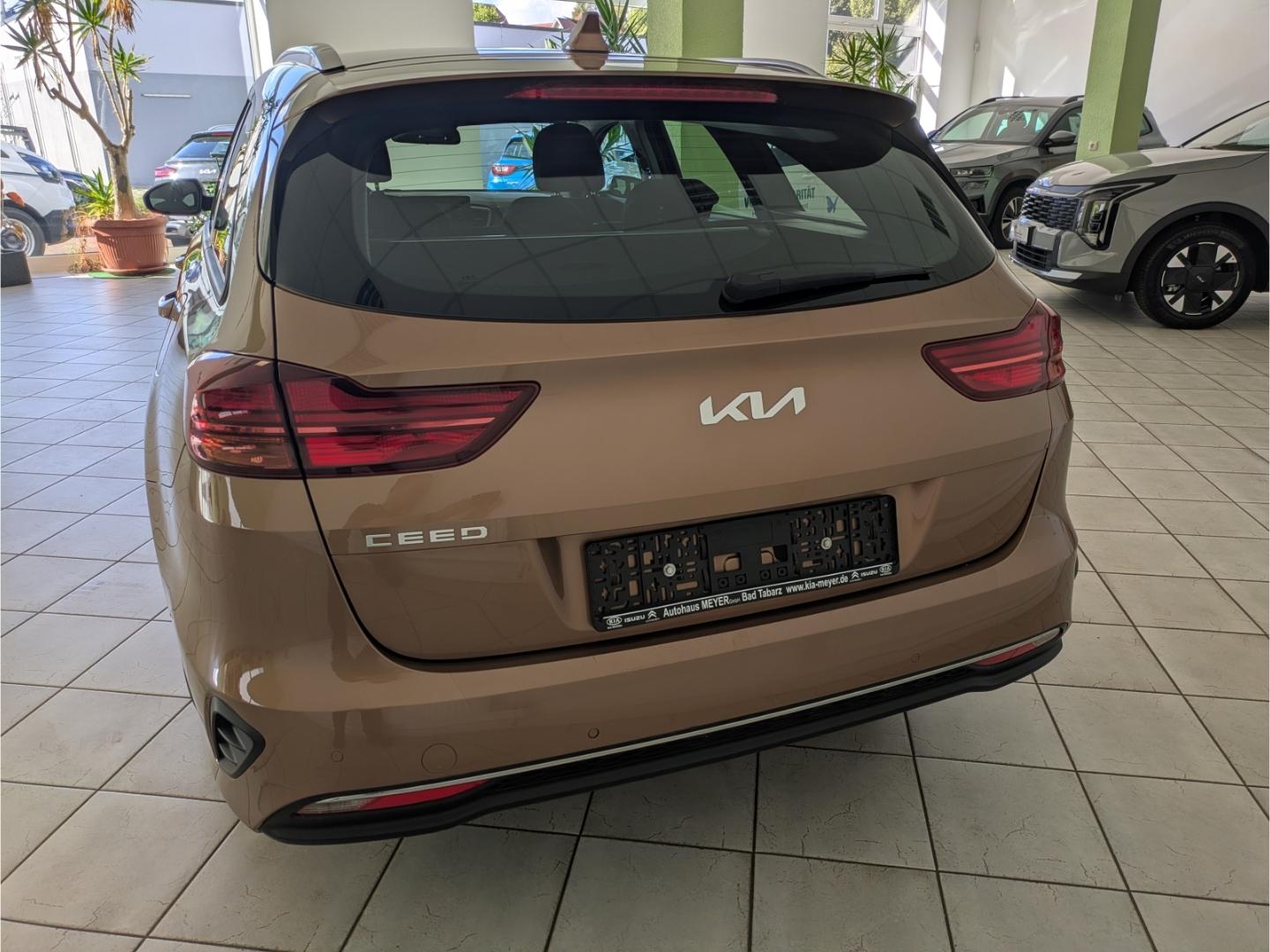 Kia Ceed_sw 1.0 T-GDI Klima+Isofix+Einparkhilfe+Temp