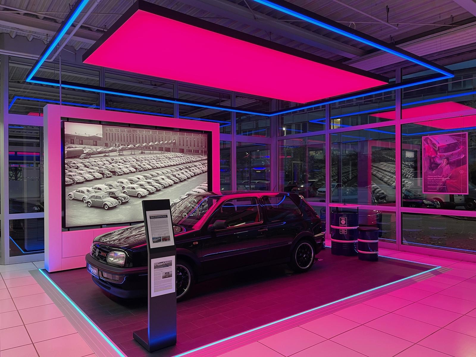 showroom-image-bottom