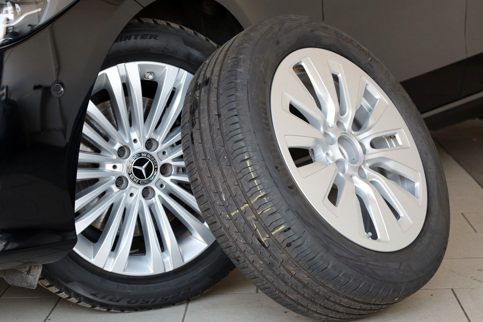 Fahrzeugabbildung Mercedes-Benz C 220d T Navi,LED,SH,PDC,Park Pak.,Apple CarPlay