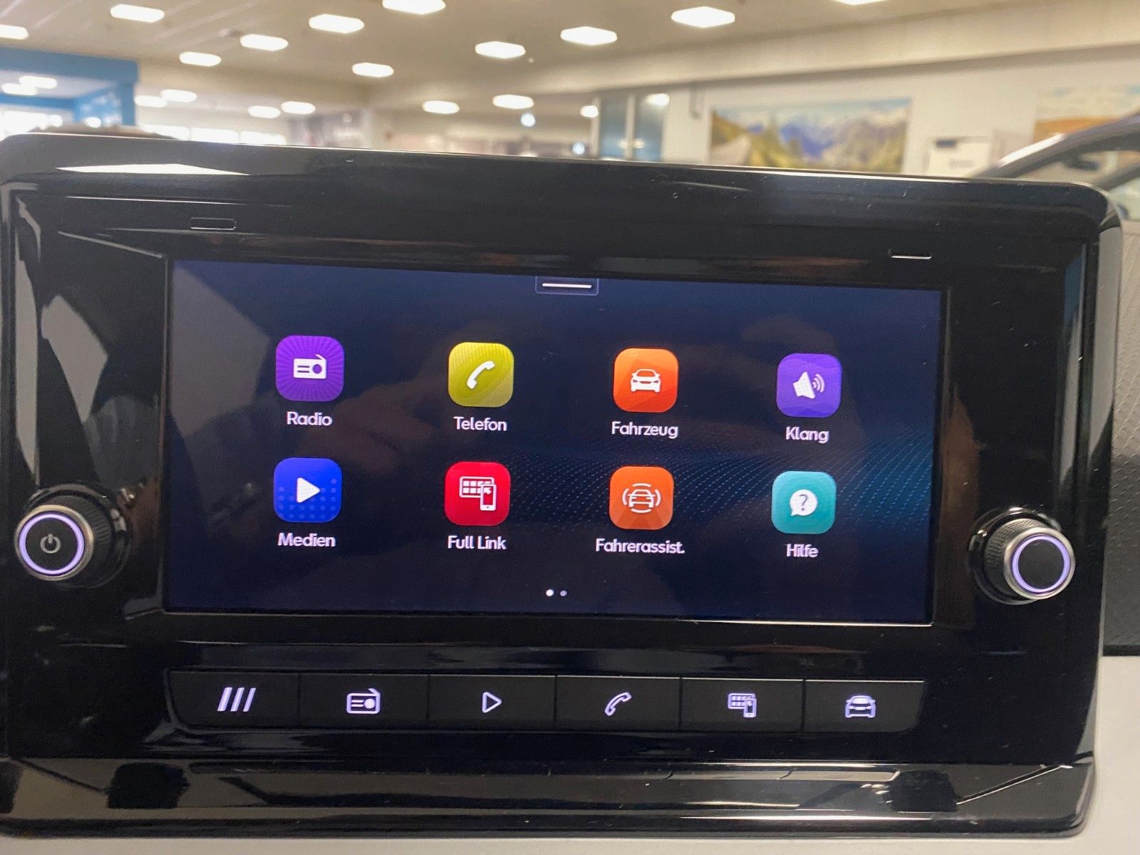 Fahrzeugabbildung SEAT Ibiza 1.0 TSI Style++KLIMA+APP+5J. 2030 GARANTIE