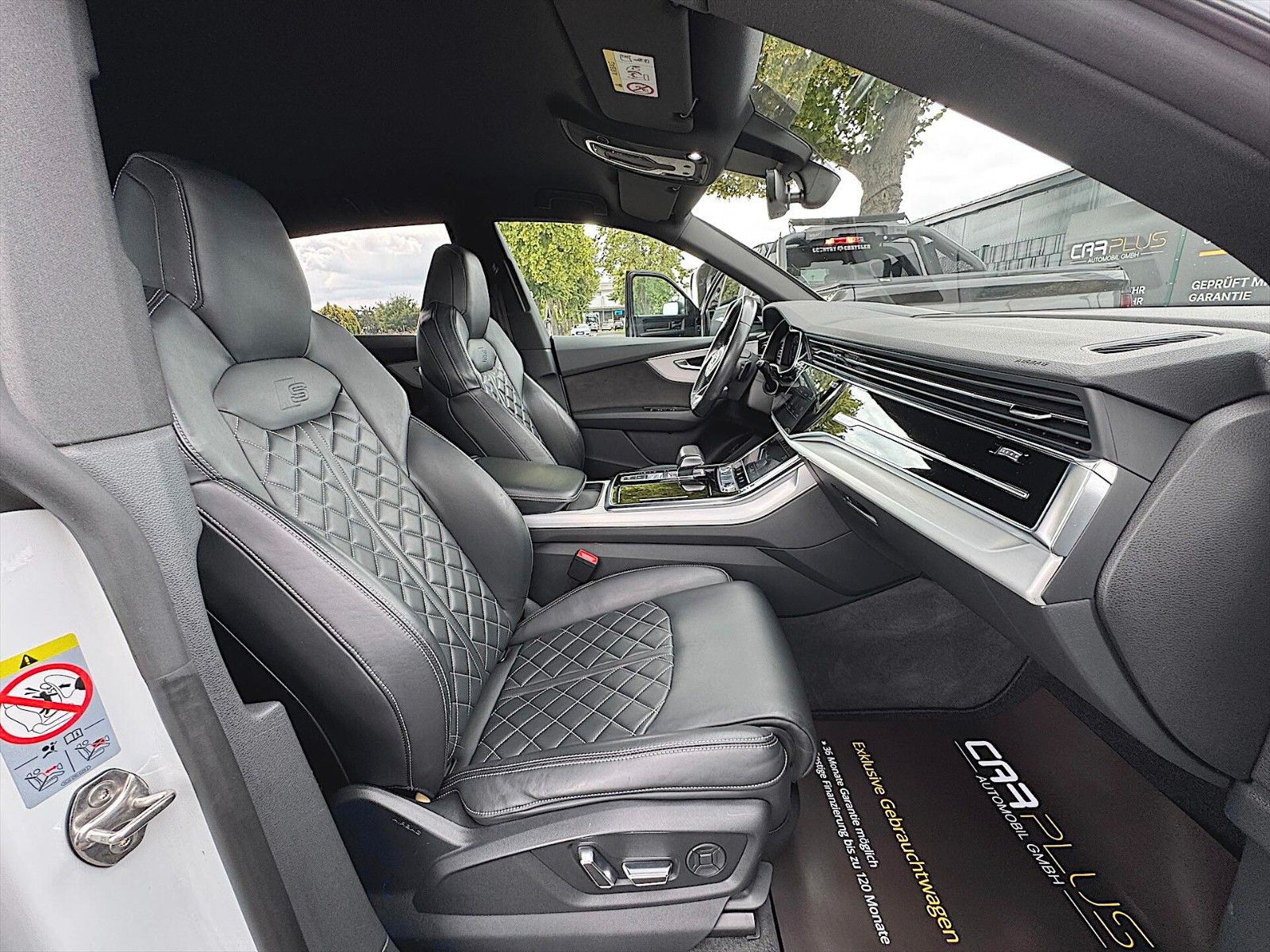 Fahrzeugabbildung Audi Q8 55 TFSI quattro S-Line Plus *ACC*Head Up*22'