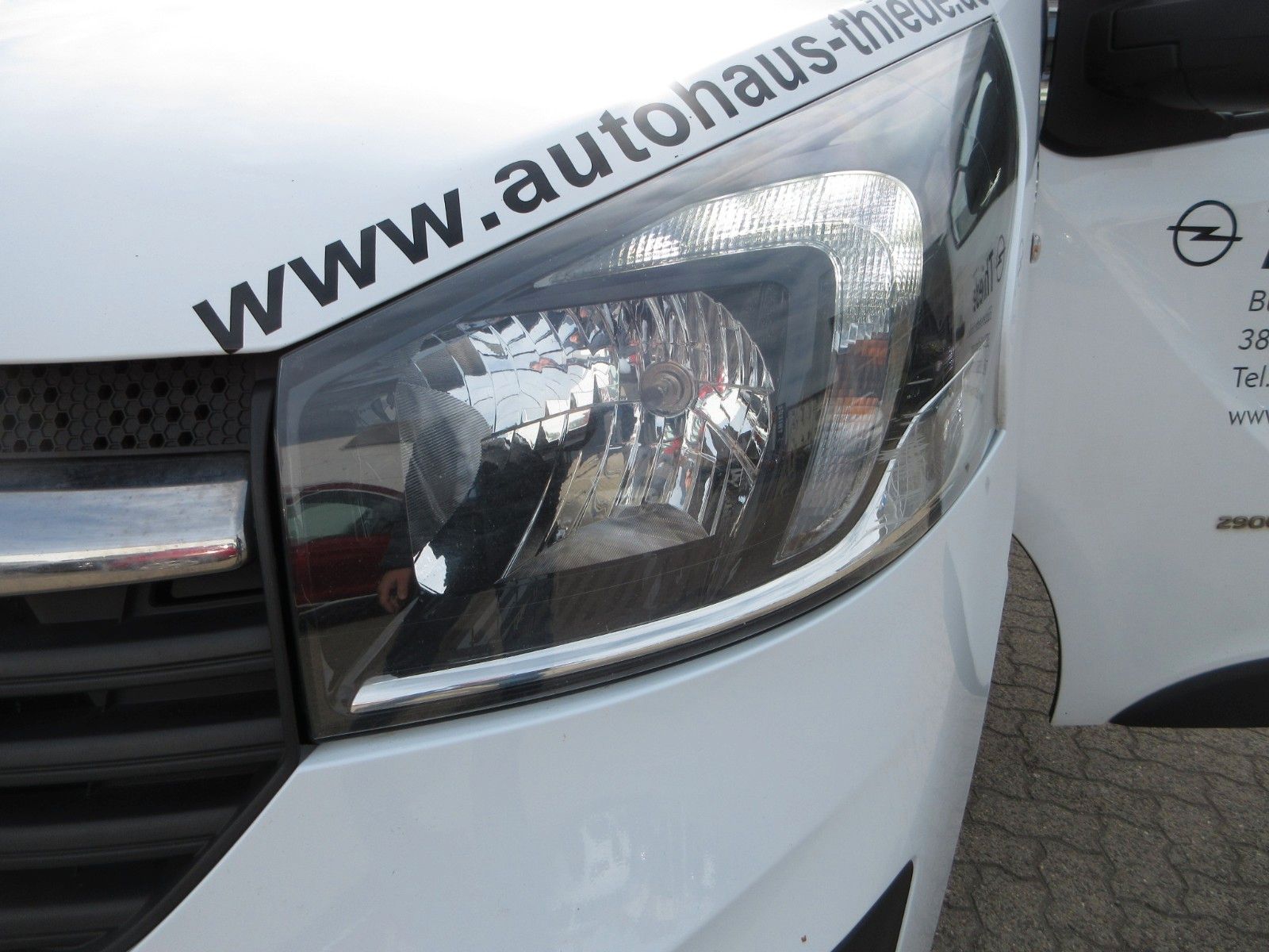 Fahrzeugabbildung Opel Vivaro Kasten L2H1  LED/PDC/TEMPOMAT