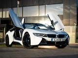 BMW i8 Roadster - - : Plug-In Hybrid, Cabrio, Automatik