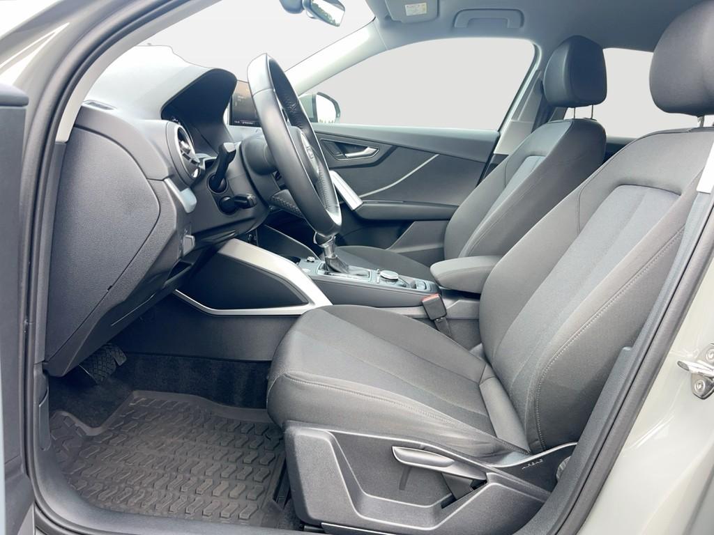 Audi Q2 35TDI quattro Basis LED Scheinwerfer, Navi