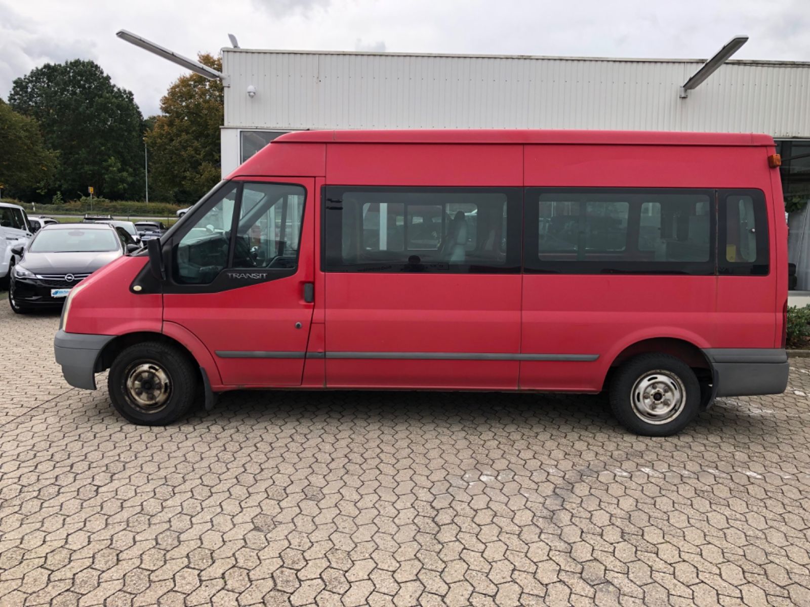 Fahrzeugabbildung Ford Transit  FT 300 L - Export