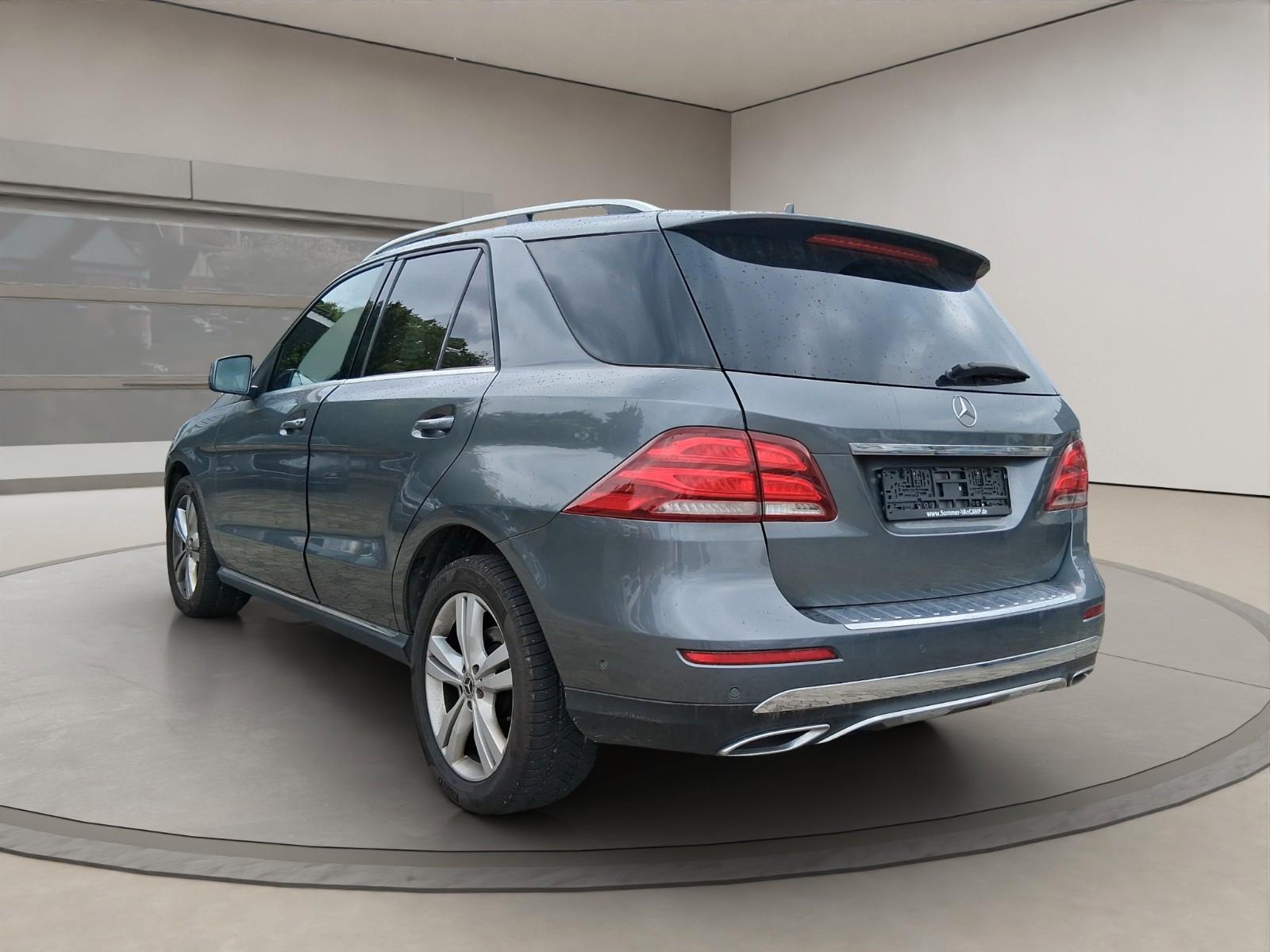 Mercedes-Benz GLE 350d 4Matic*LEDER*NAVI*