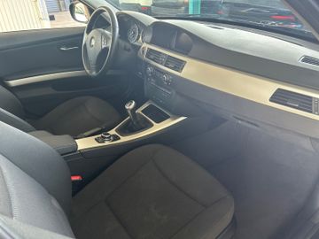 BMW 318 - 12