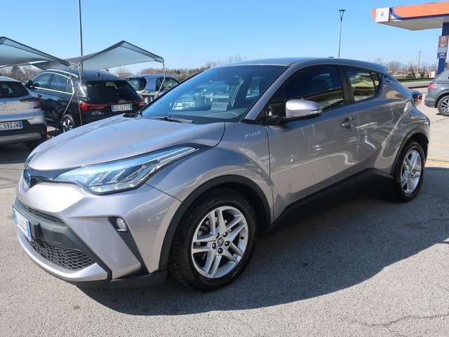 Toyota C-HR C-HR 1.8h Business e-cvt