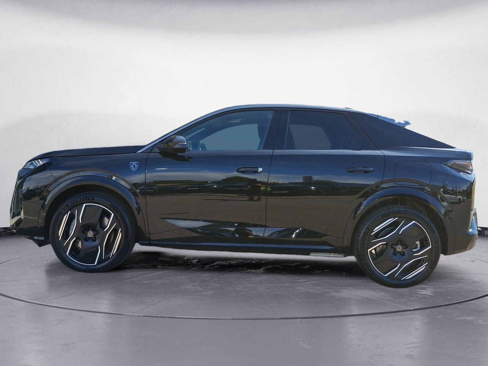 Peugeot e-3008 - Bild 3