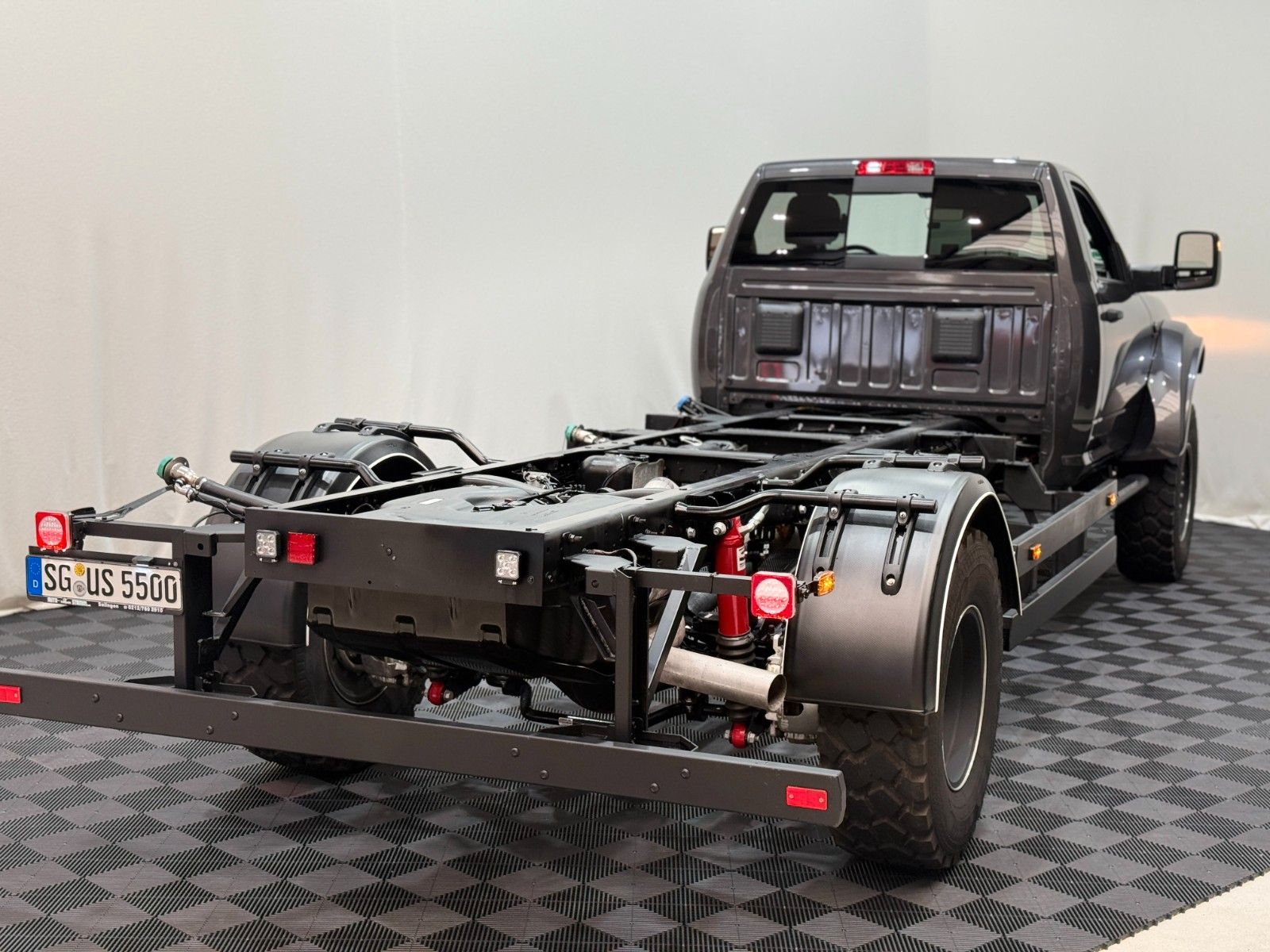 Fahrzeugabbildung Dodge RAM 5500 REG CAB Tradesman CHASSIS 2024