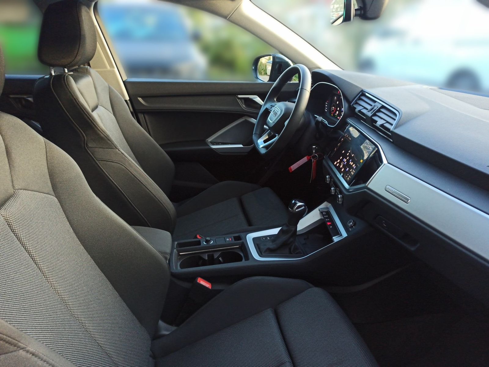 Audi Q3 - Bild 16