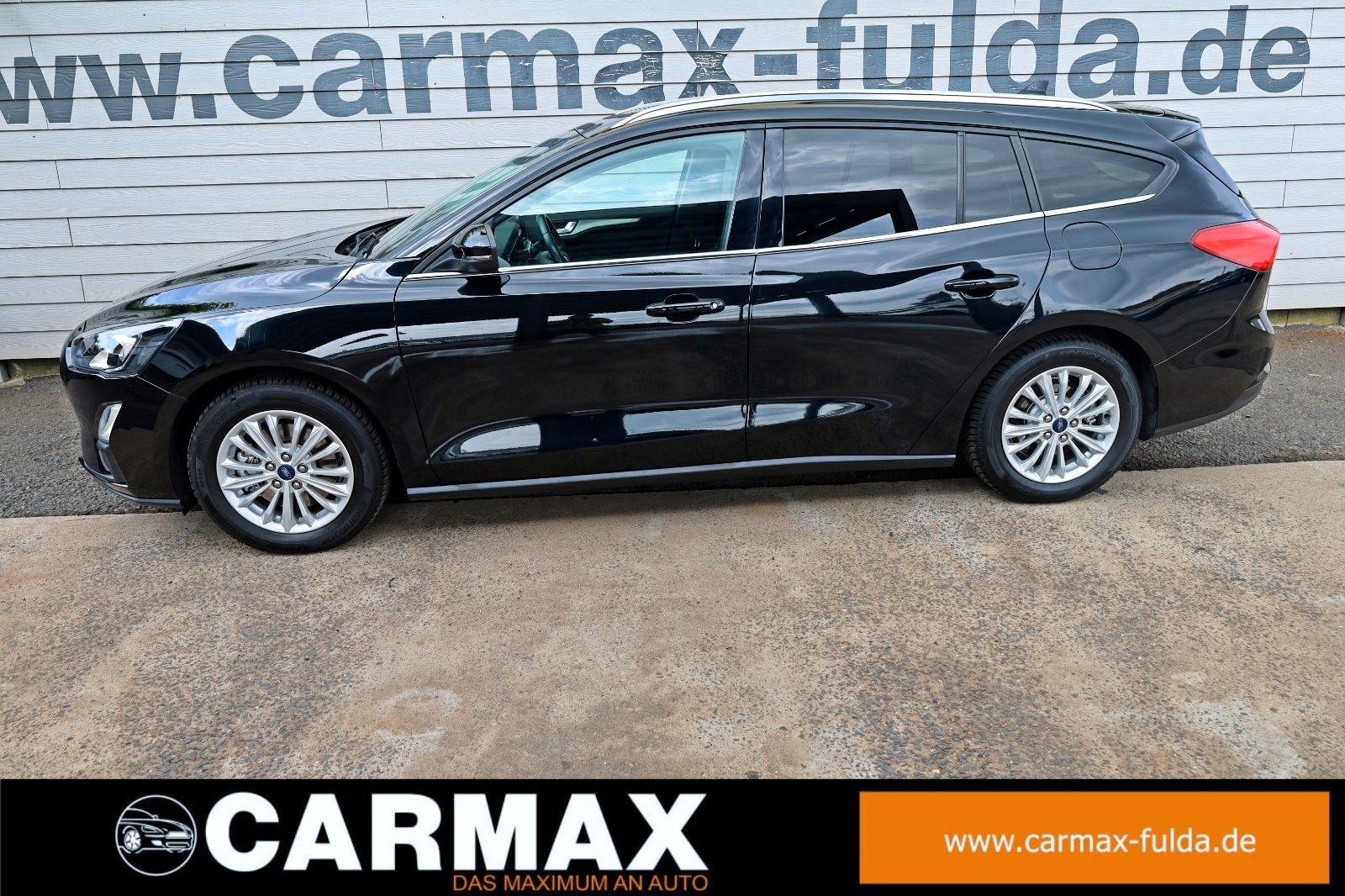 Fahrzeugabbildung Ford Focus Turnier Titanium Navi,Kamera,LED,SH,PDC