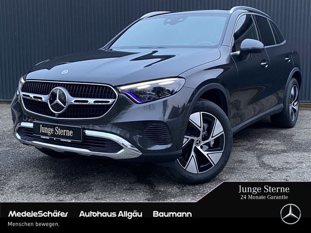 Mercedes-Benz GLC 300 e 4M 19" Distronic D-Light AHK 3D Pano