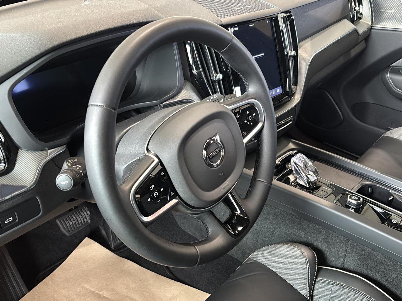 Volvo XC60 XC 60 Plus Dark AWD Bluetooth LED Klima, миниатюра 8