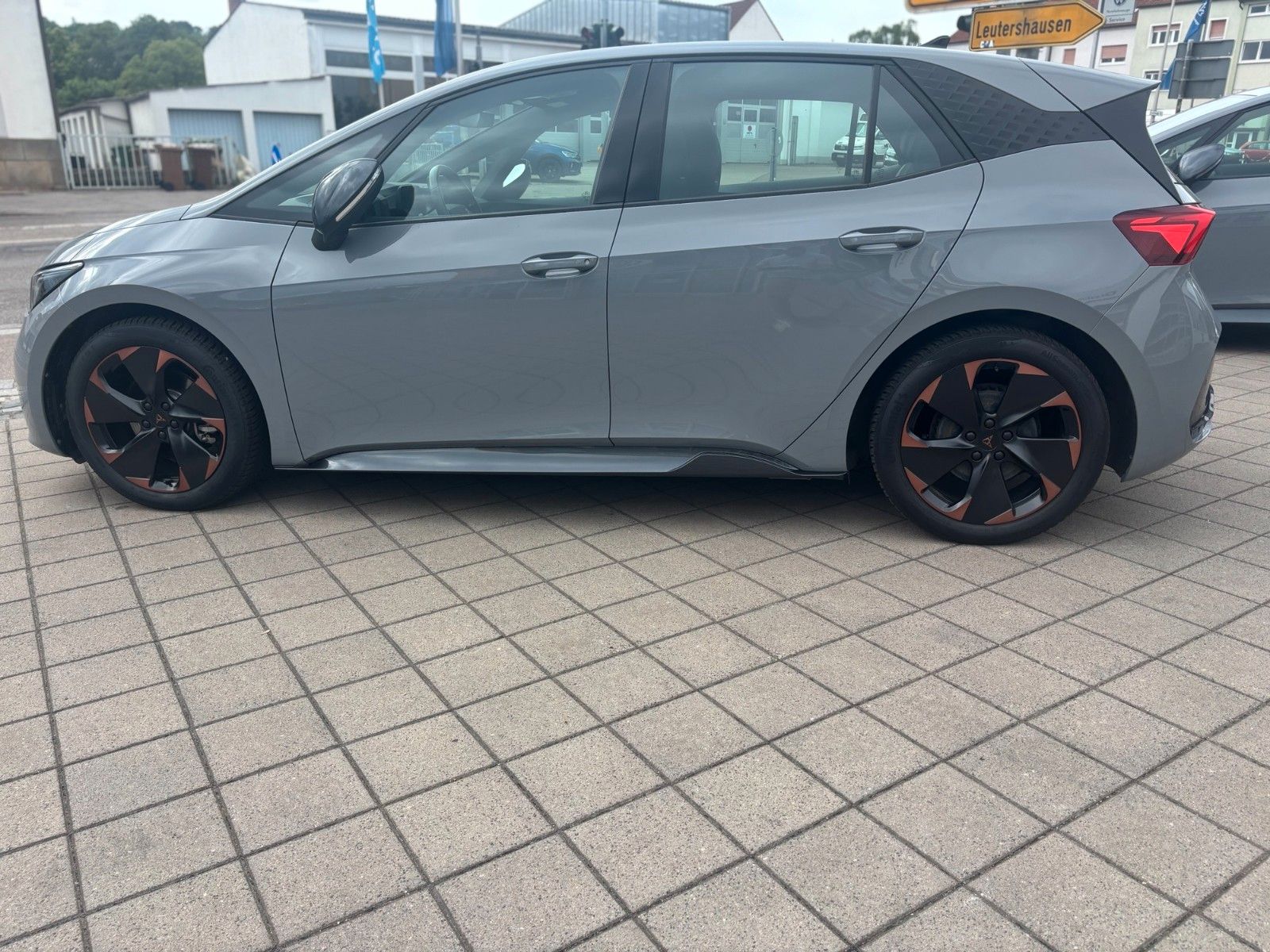 Fahrzeugabbildung CUPRA Born 150 kW