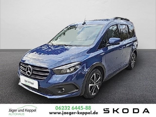 Mercedes-Benz T-Klasse 180 96 KW  Edition DSG, AHK,Leder,Kamer