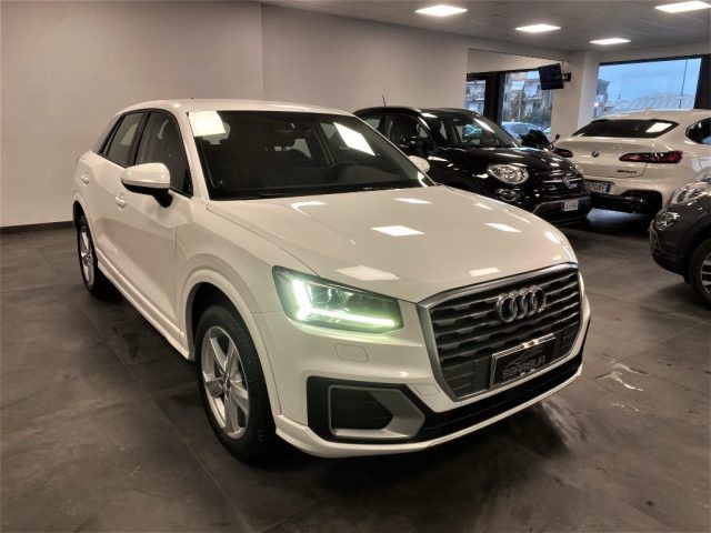 Audi AUDI Q2 30 TDI Admired + Fari Full Led + Navigat