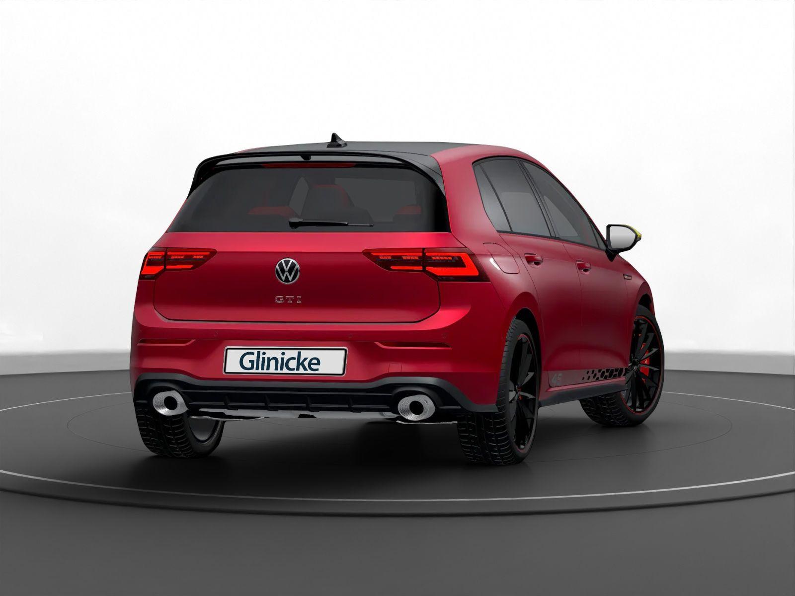 Volkswagen Golf VIII GTI Clubsport Pano Matrix LM 19" Navi 