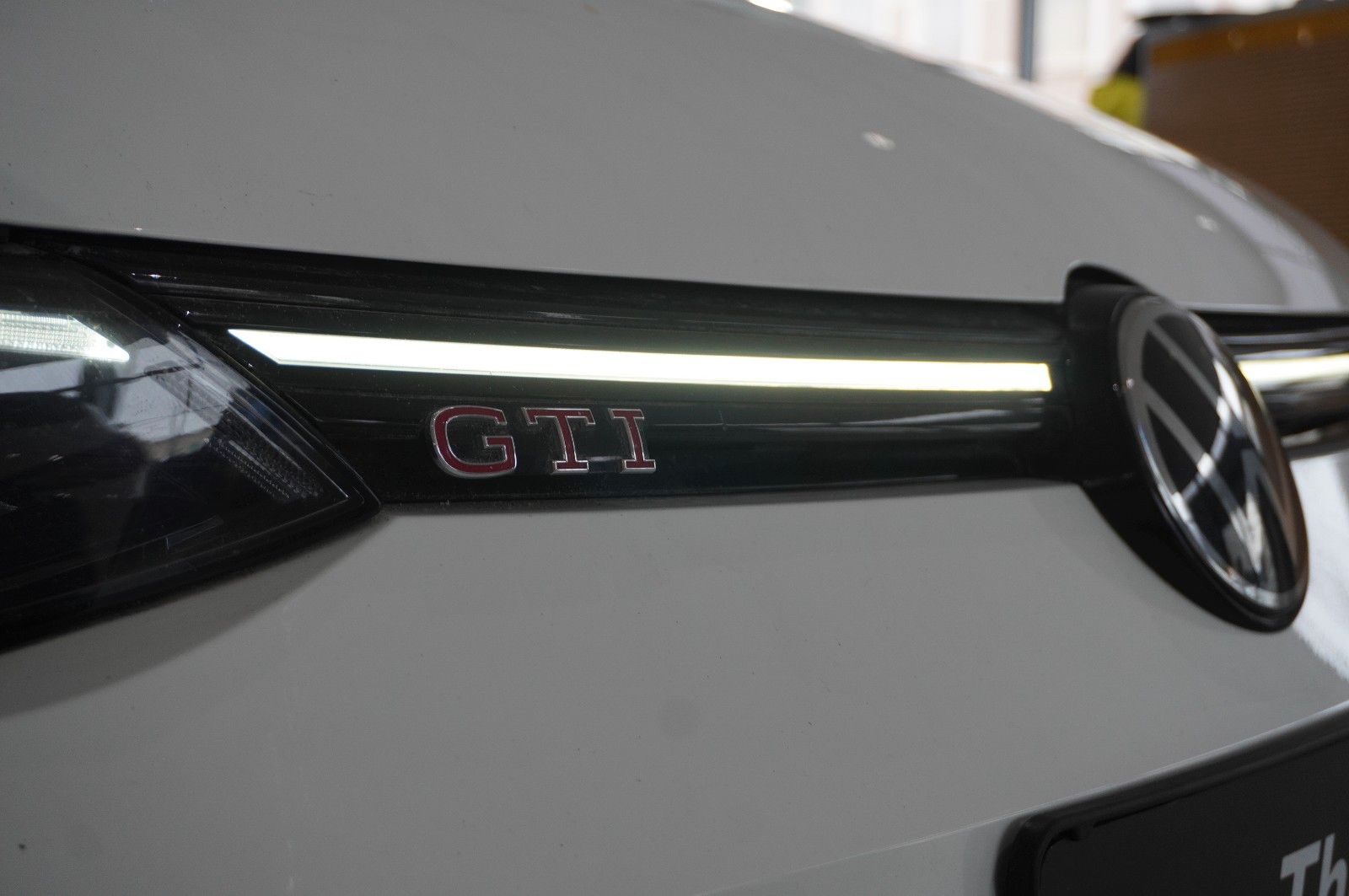 Fahrzeugabbildung Volkswagen Golf VIII Lim. 2.0 TSI GTI DSG NAVI/LED/KAMERA