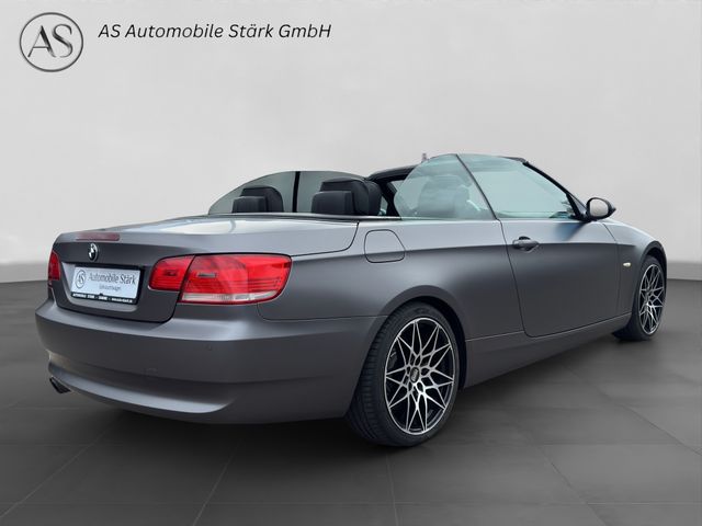 Fahrzeugabbildung BMW 330i Cabrio Automatik+Xenon+Leder+Memory+Scheckh