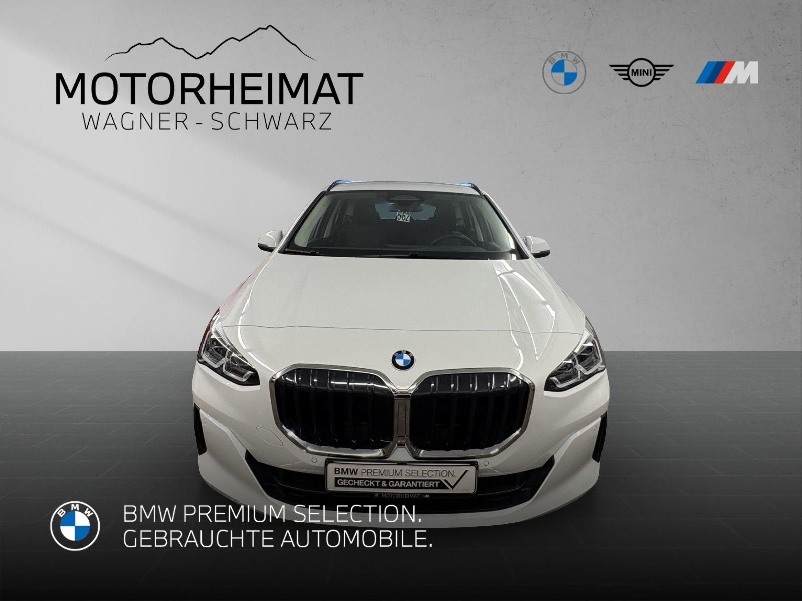 BMW 218i Active Tourer 0,99% Finanz. Service Incl.
