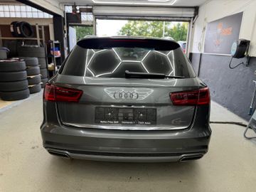 Audi A6 - 6