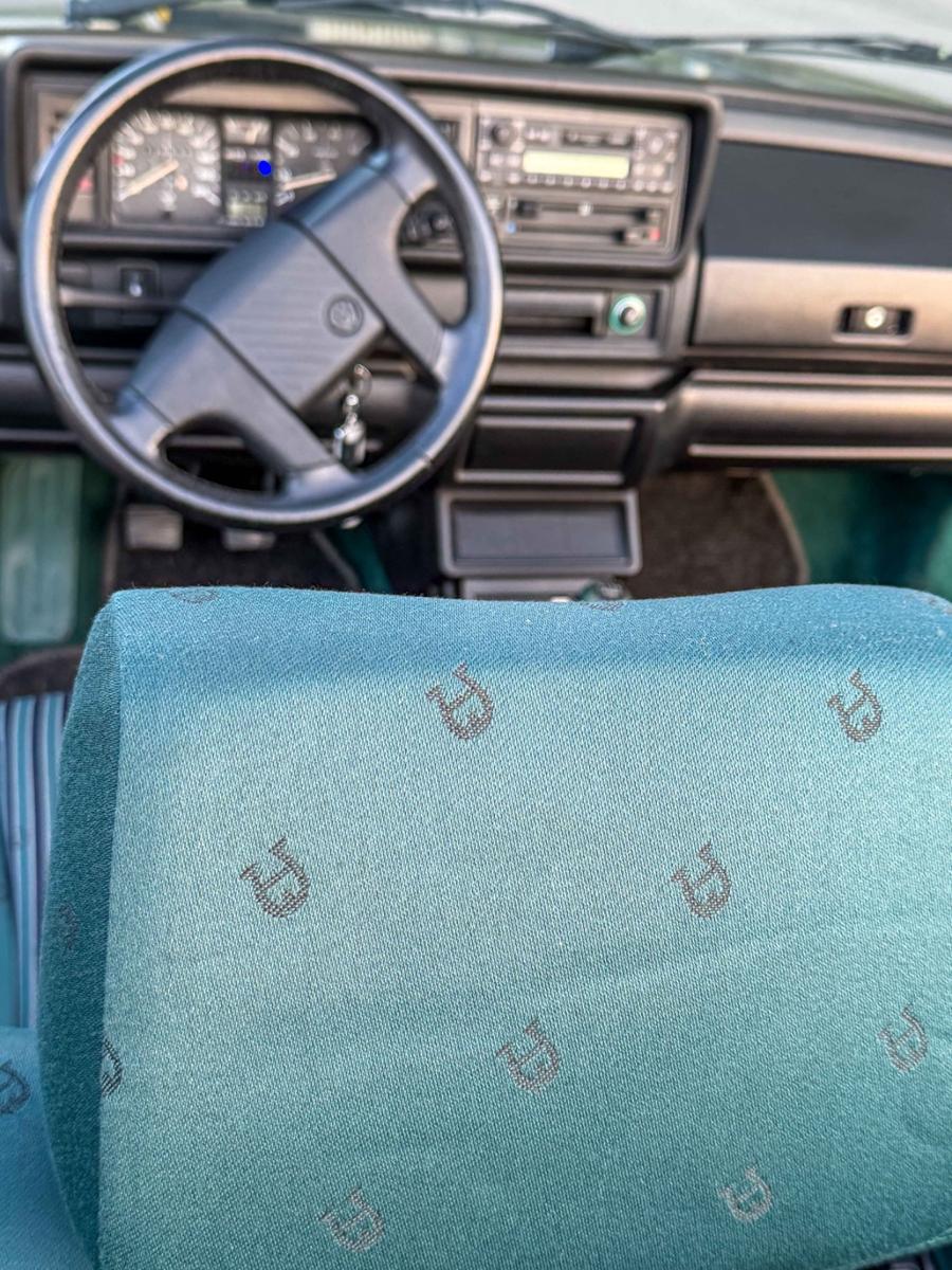 Volkswagen Golf1 Cabrio Aigner Sammlerzustand 