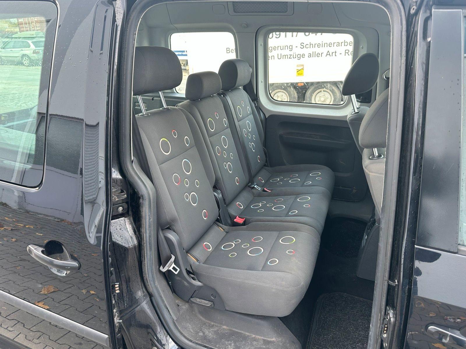 Volkswagen Caddy 2012 — photo 9