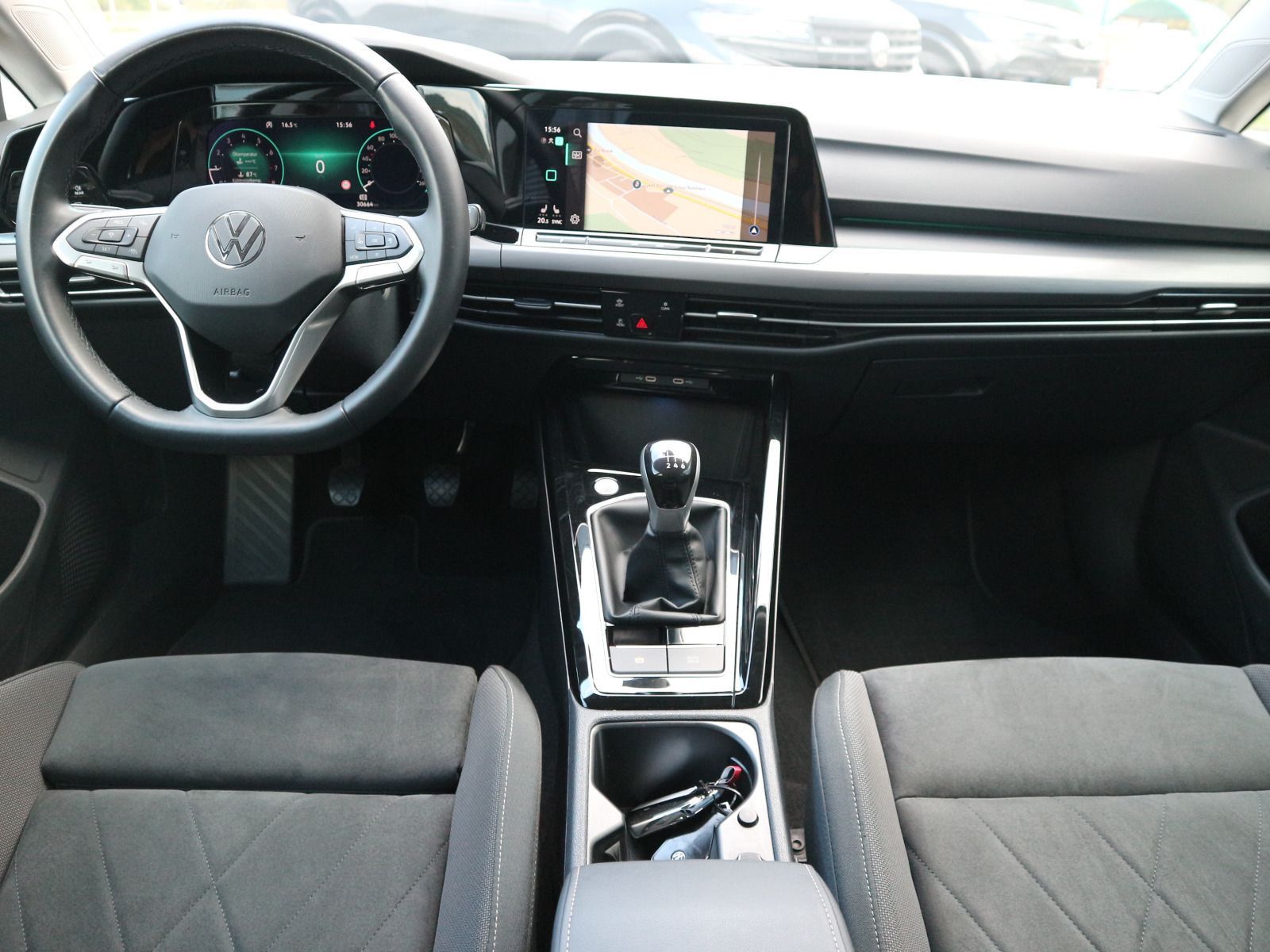 Volkswagen Golf - Bild 12