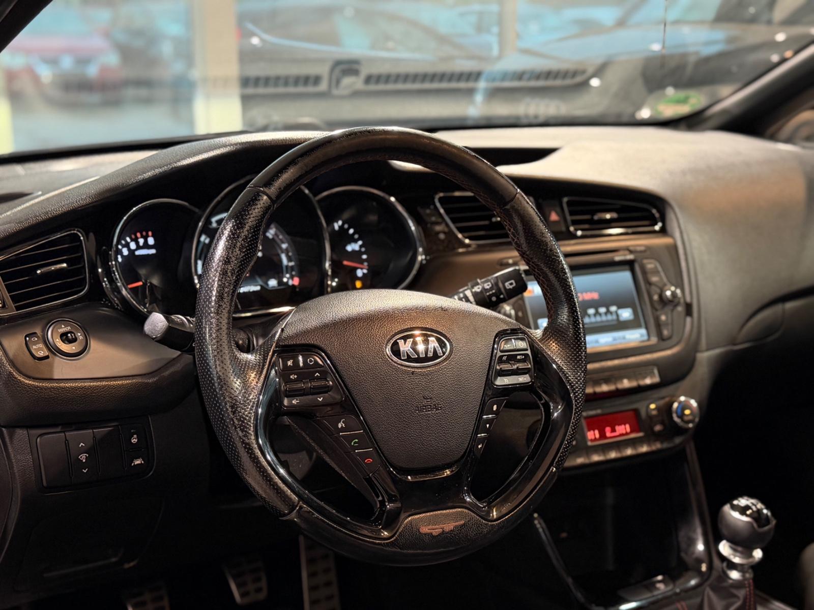 Kia pro cee'd / ProCeed GT-Track*NAVI*RFK*S-DACH*LED