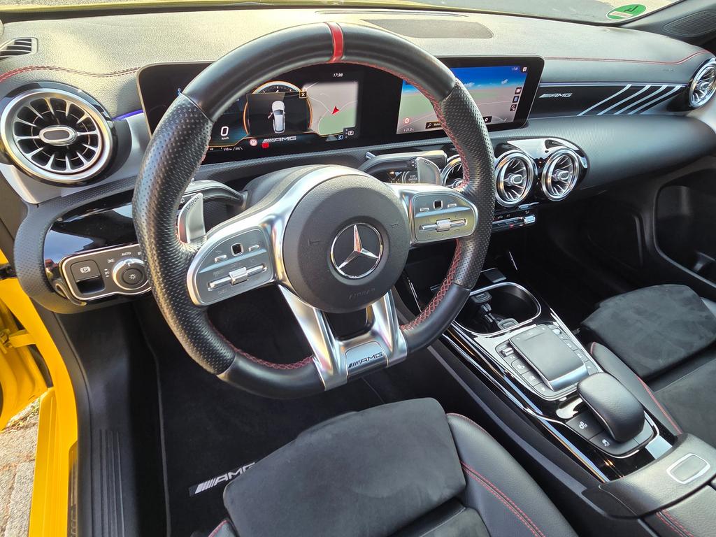 Mercedes-Benz CLA 45 AMG Shooting Brake