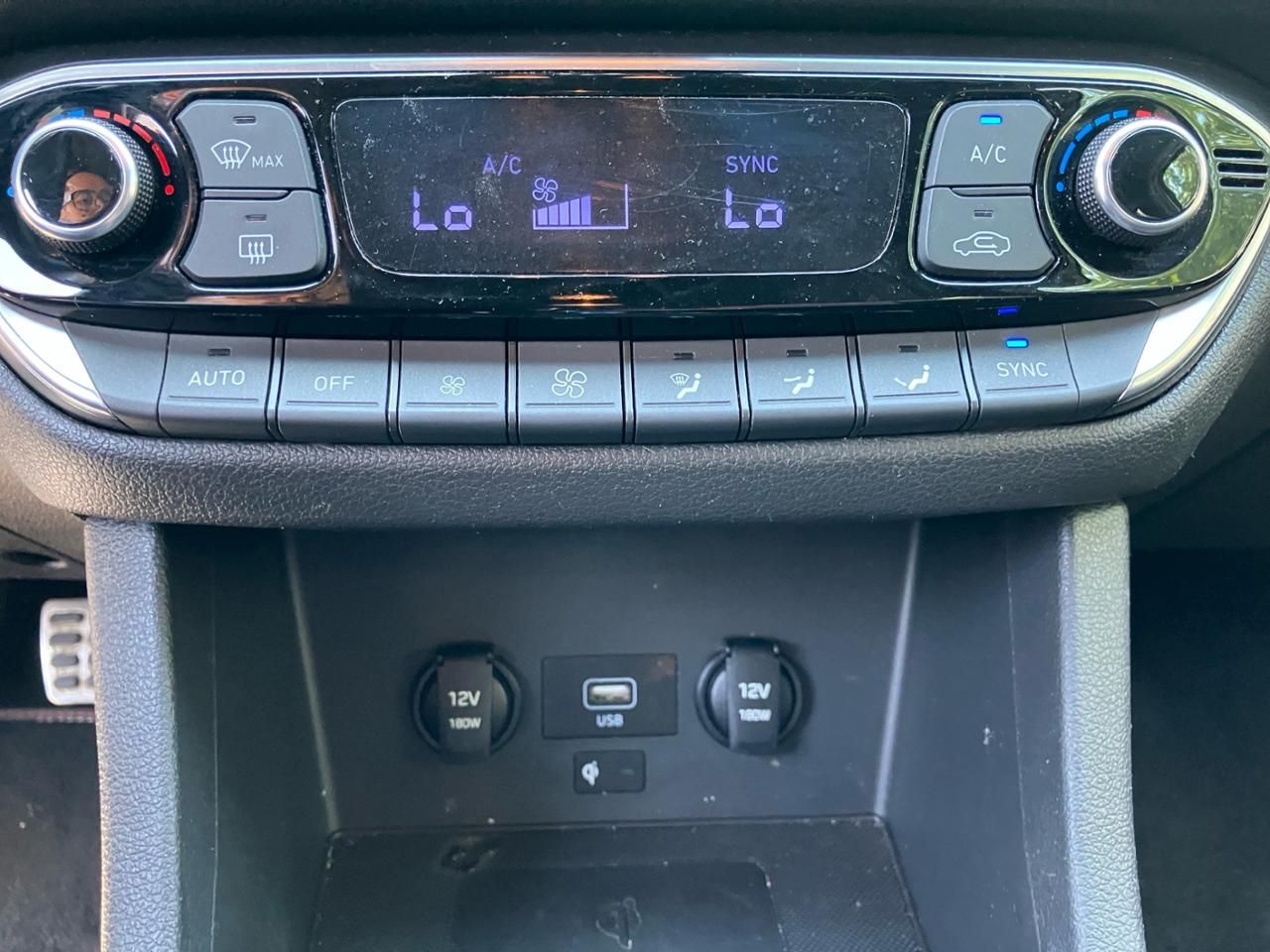 Fahrzeugabbildung Hyundai i30 N-LINE LED*NAVI*SHZ*LHZ*KEYLESS*INDUKTIV