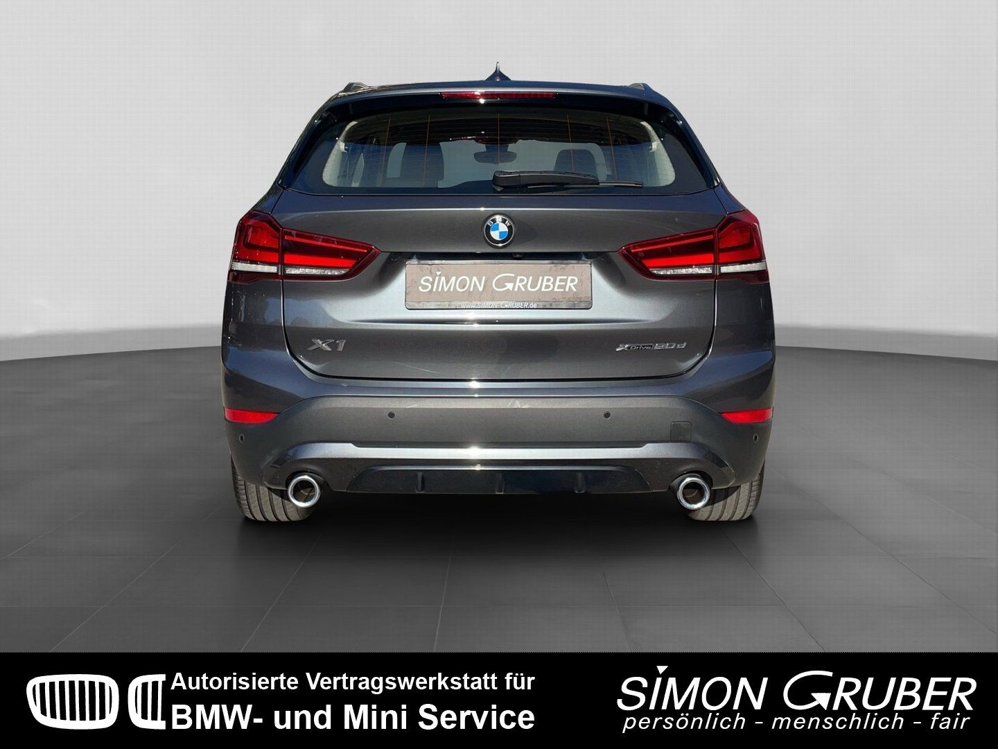 Fahrzeugabbildung BMW X1 xDrive20d Sport Line Navi+ HUD LED Kamera AHK