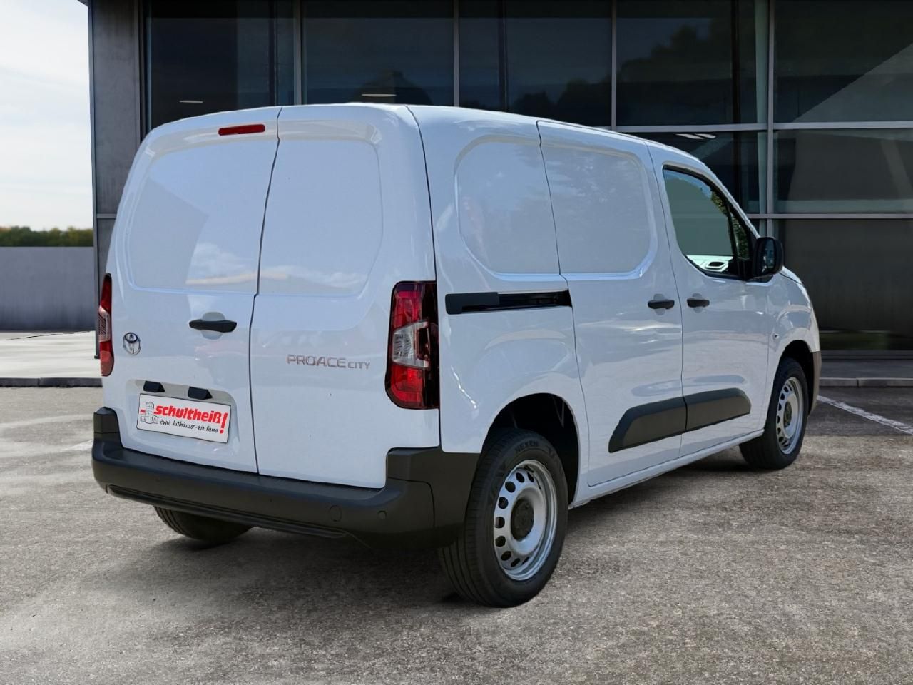Fahrzeugabbildung Toyota Proace City L1 Meister