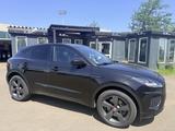 Jaguar E-Pace R-Dynamic S AWD/TOP/AHK/PANO - gebrauchte Jaguar E-Pace aus dem Jahr 2019